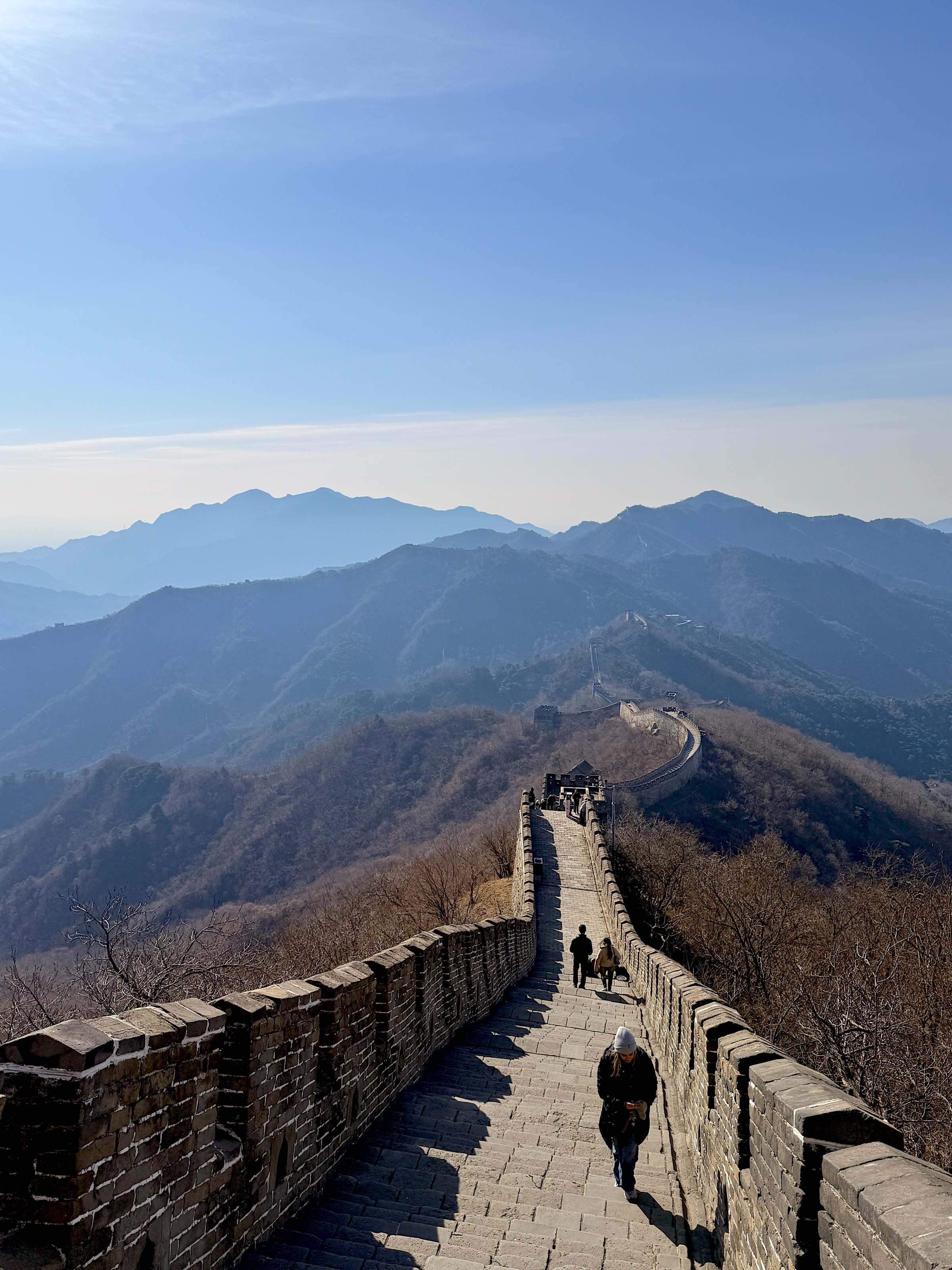 Abstieg vom Turm über den Pass